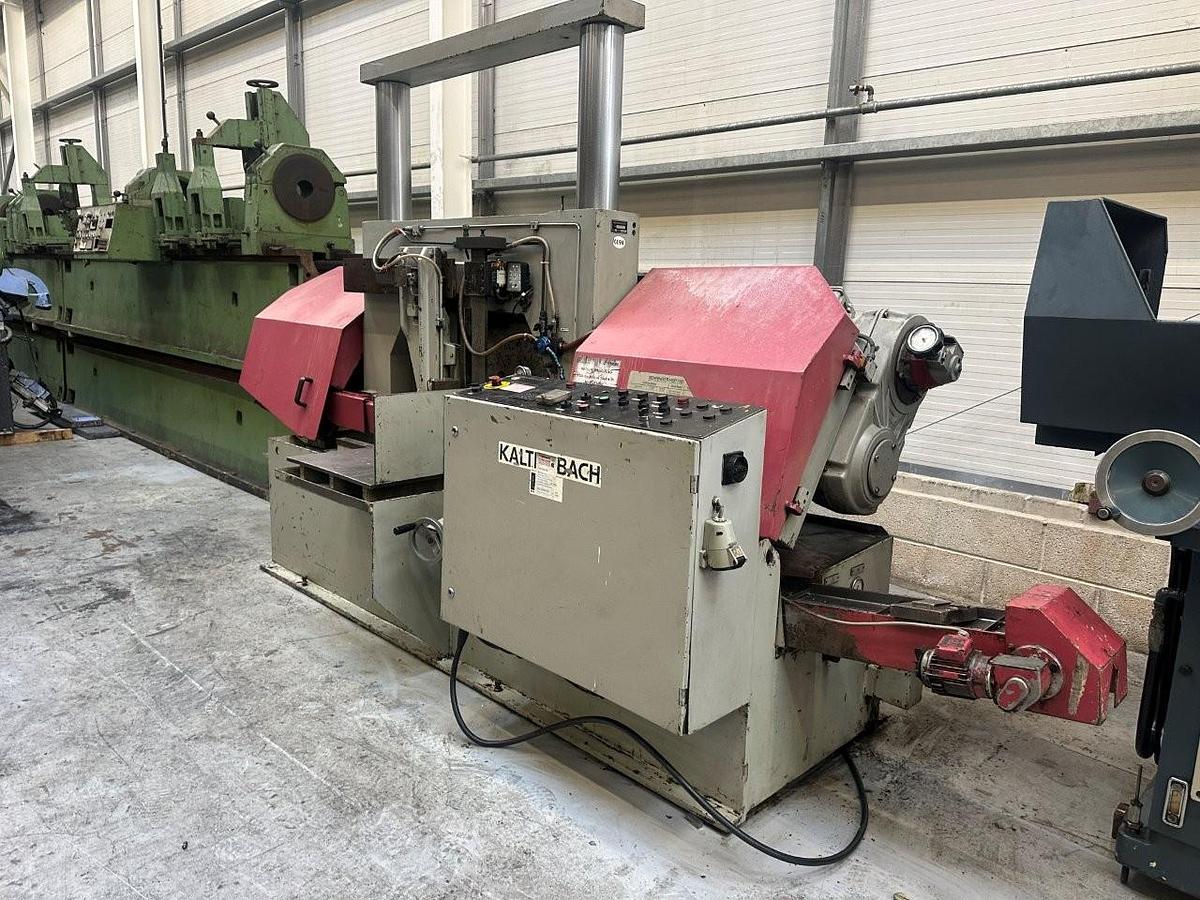 Used 1995 Behringer 530A Double Column Automatic Horizontal Bandsaw