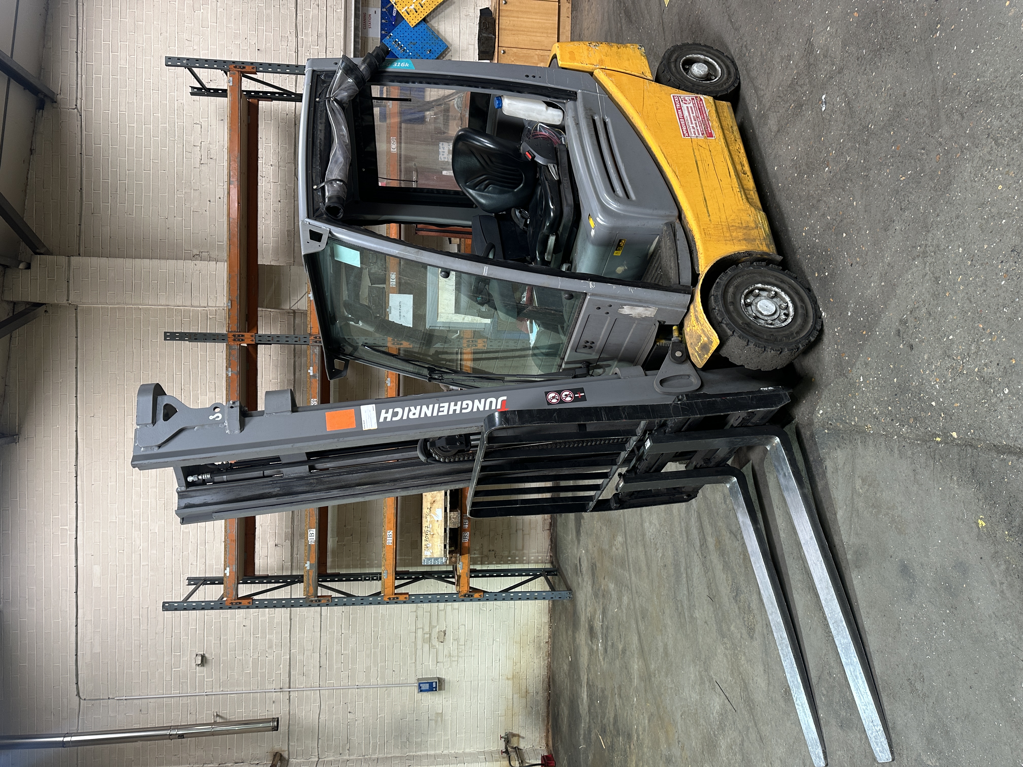Used Jungheinrich EFG 316K 400ZZ 1600kg Electric Fork Lift