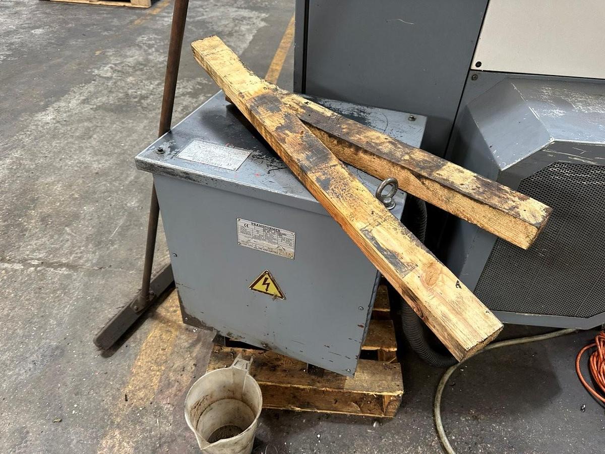 Used Daewoo Puma 10HC CNC Lathe