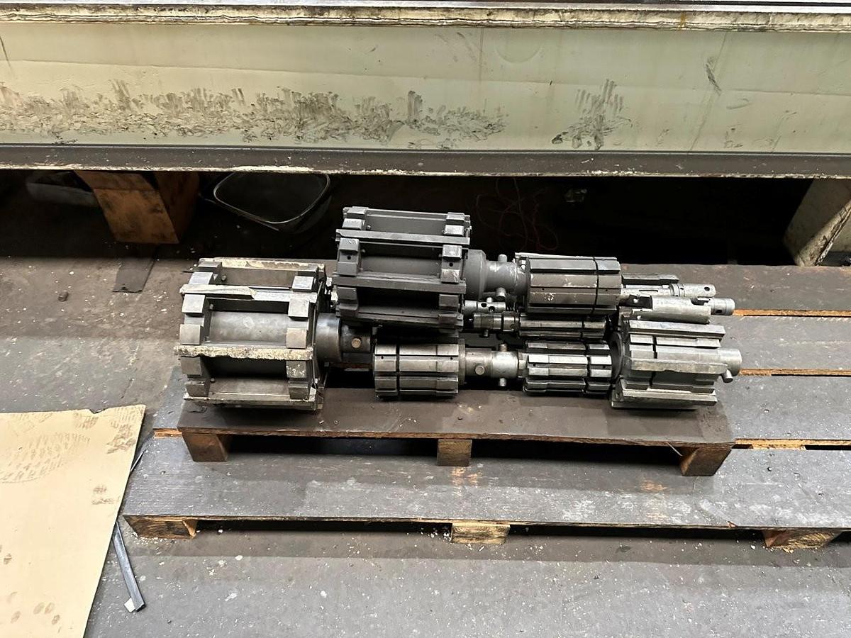 Used Sunnen GH210 x 7600mm Honing Machine