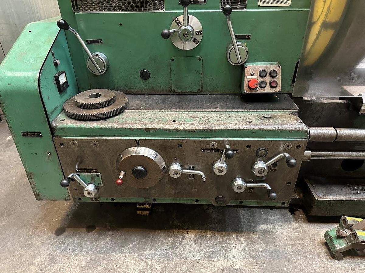 Used Mostana 1M65 x 5000mm Centre Lathe