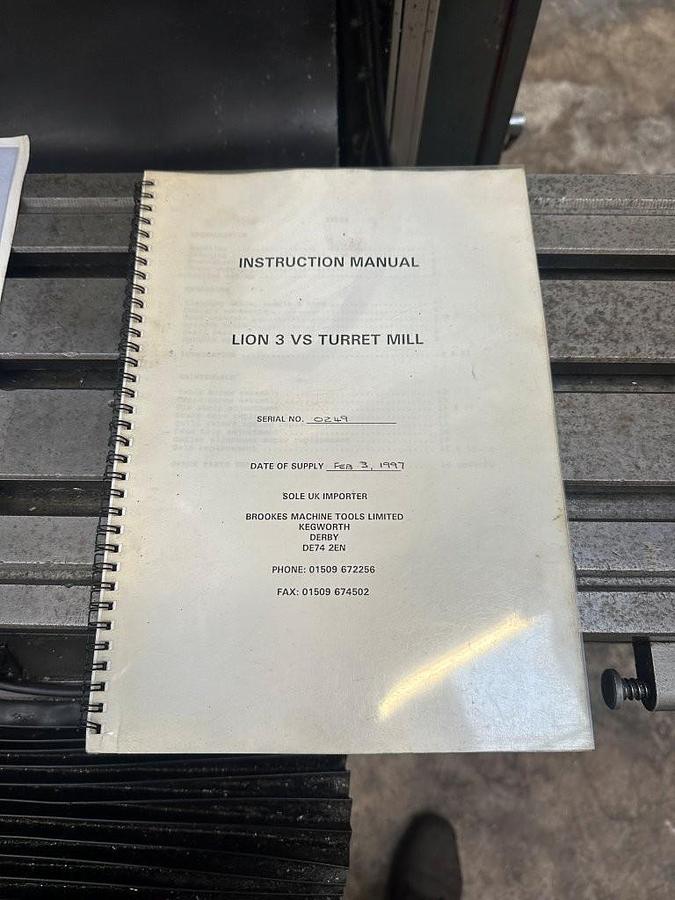 Used Lion 3VS Turret Mill
