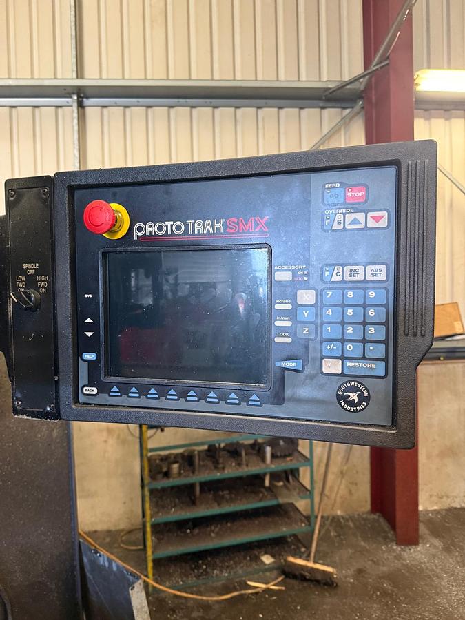 Used XYZ 4000 CNC Milling Machine