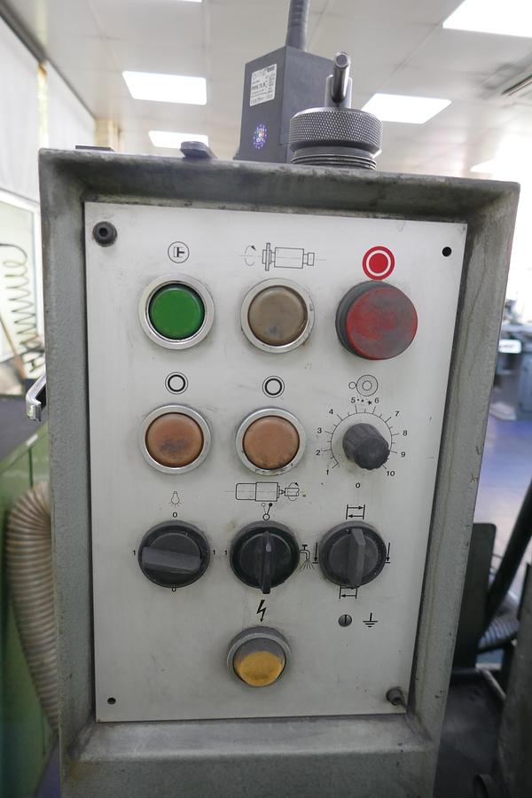 Used Tschudin HTG400 Universal Cylindrical Grinder