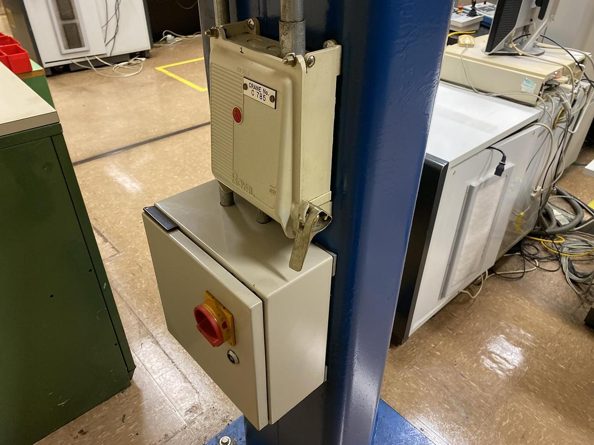 Used Swinging Jib Arm Crane DEMAG 125 kgs