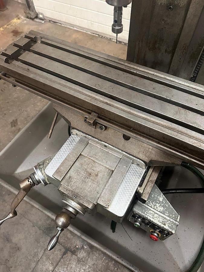 Used Bridgeport Series 1 Vari Speed Turret Mill