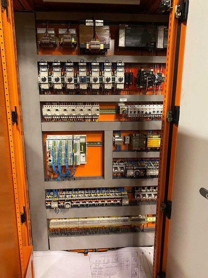 Used Danobat CNC Cylindrical Grinder RP 1600 E