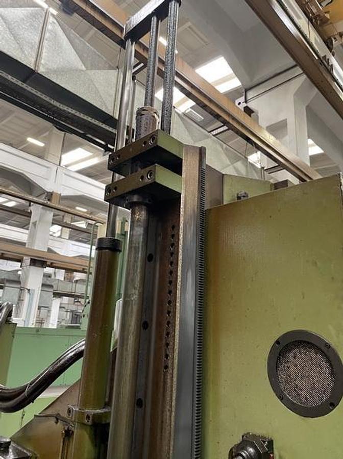 Used Gockel G8 el (6130PL) x 5100mm Surface Grinder