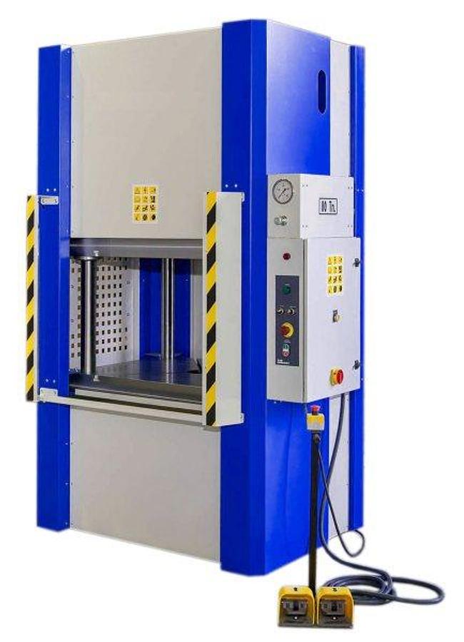 New RHTC Hydraulic Four Column Presses