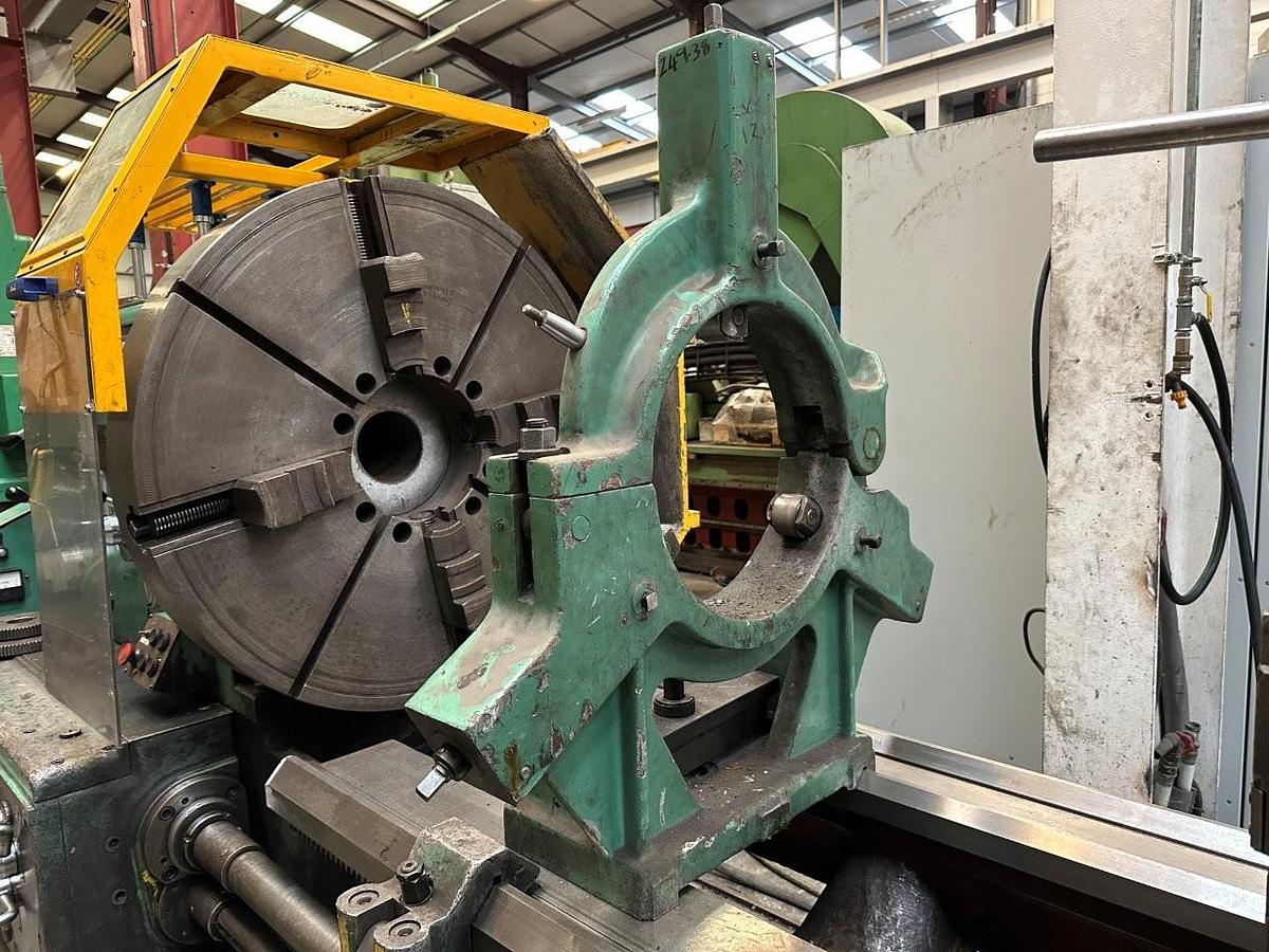 Used Mostana 1M65 x 5000mm Centre Lathe