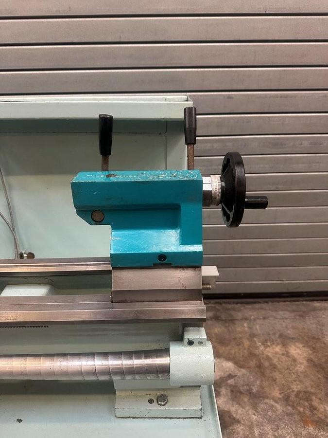 Used Boxford 330TR Straight Bed Centre Lathe