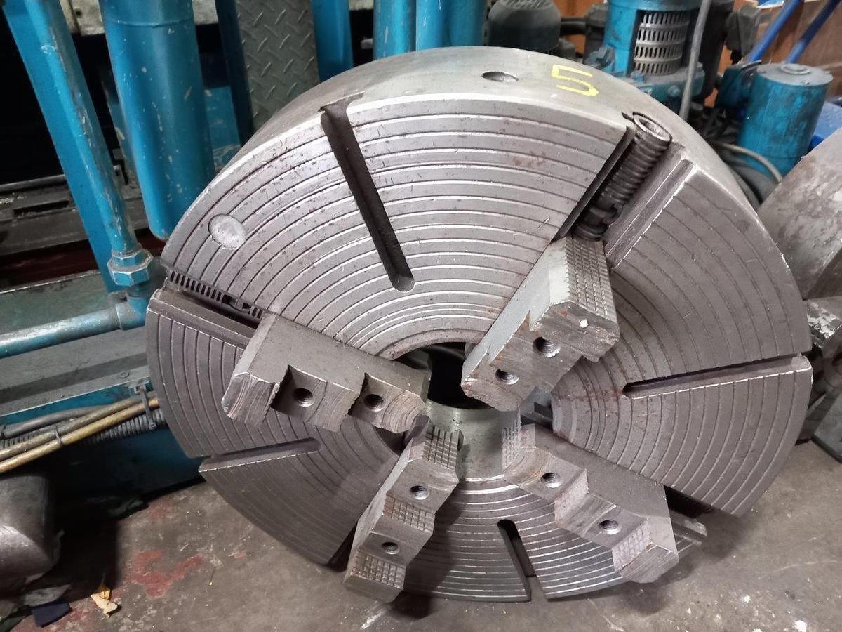 Used 25″ 4 Jaw Chuck