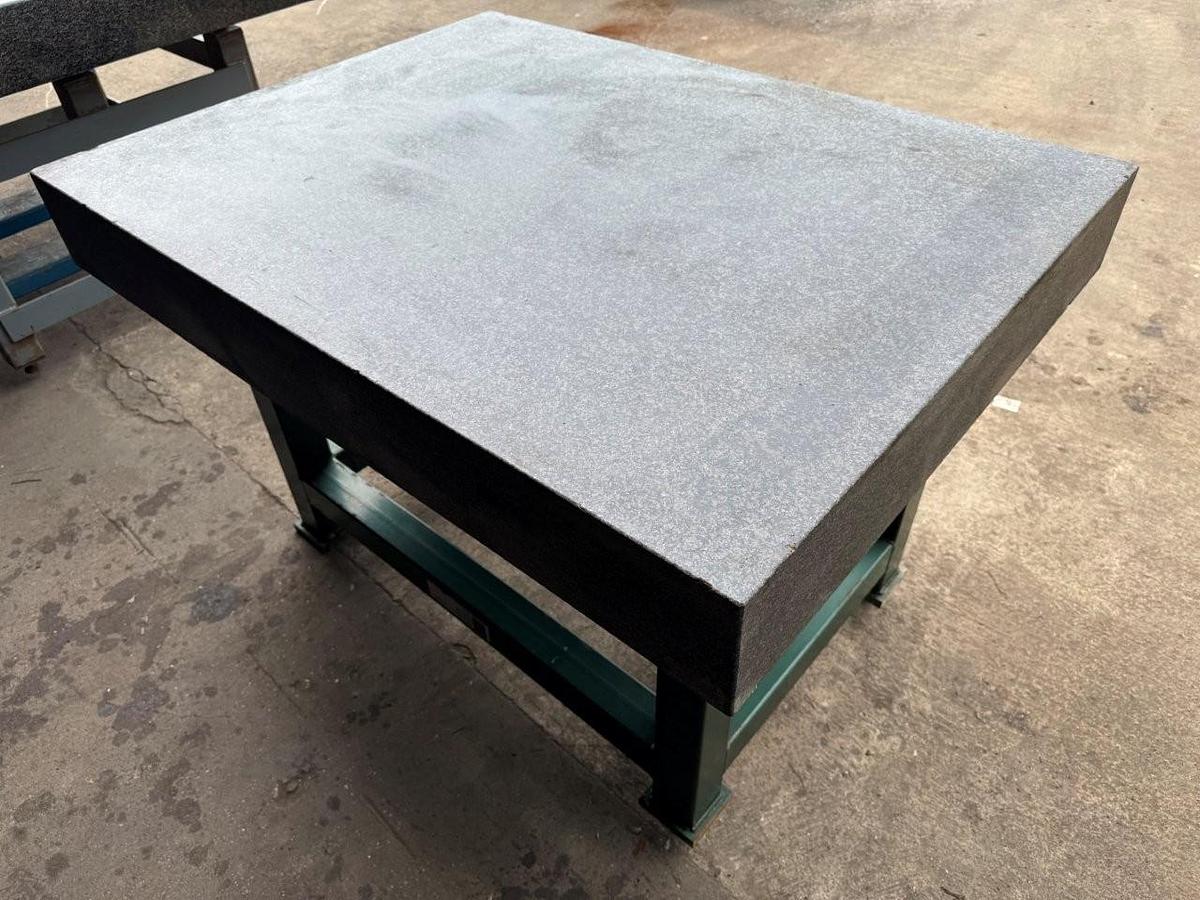 Used Granite Table 48 x 36 Inch