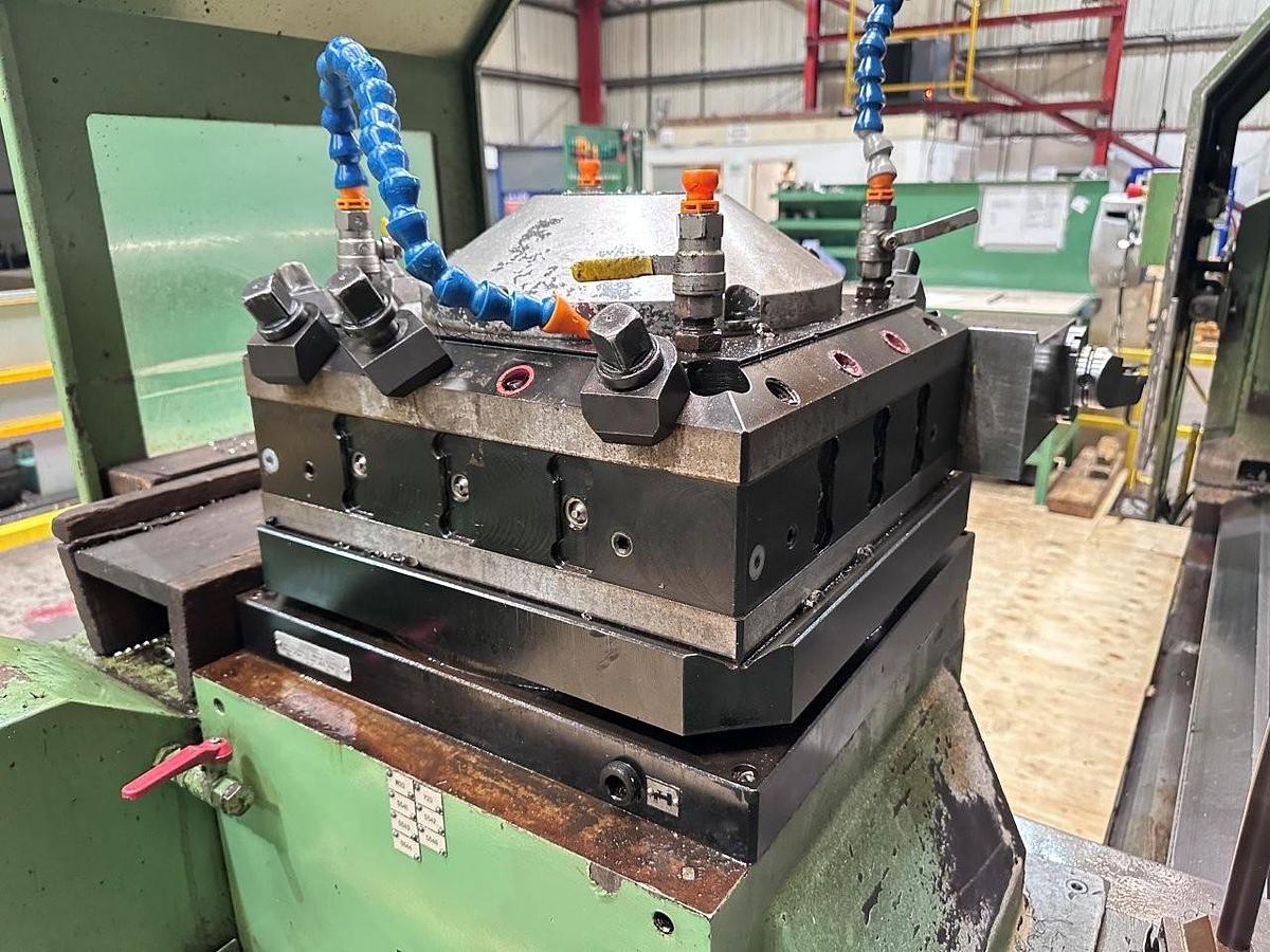 Used Tacchi HD/1450 – 725 x 4000mm CNC Lathe (2012)