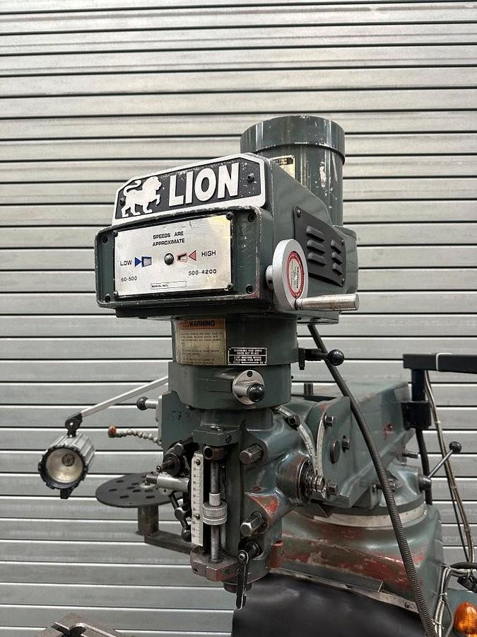 Used Lion 3VS Turret Mill