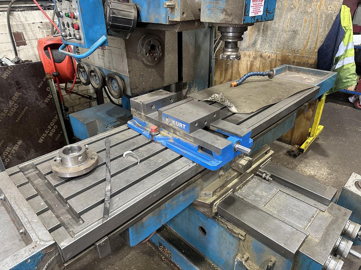 Used FIL Aurora Model FU 120 Double Spindle Bed Milling Machine