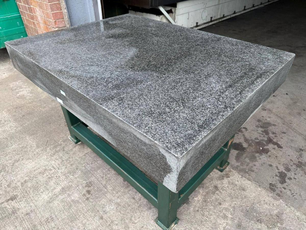 Used Granite Table 48 x 36 Inch