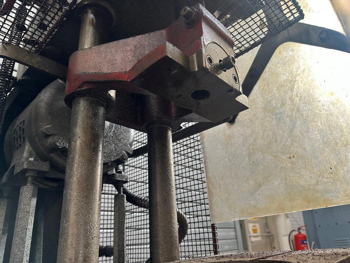 Used Hare 5BS Hydraulic Press