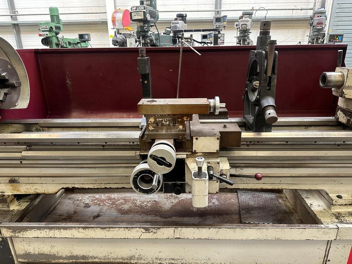 Used Harrison M550 x 2000mm Gap Bed Centre Lathe