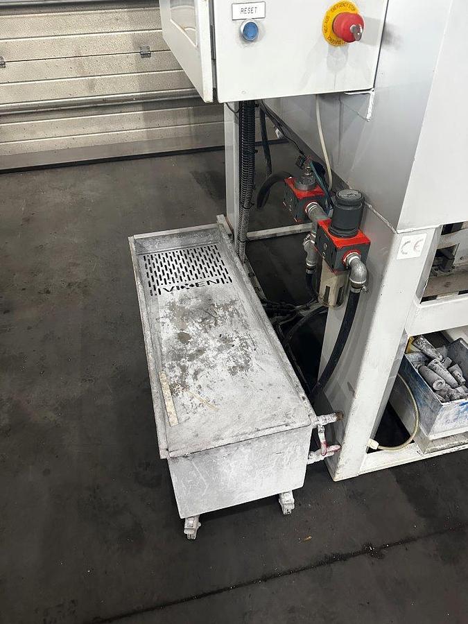 Used Aquablast 1515 Wet Blasting Cabinet (2011)