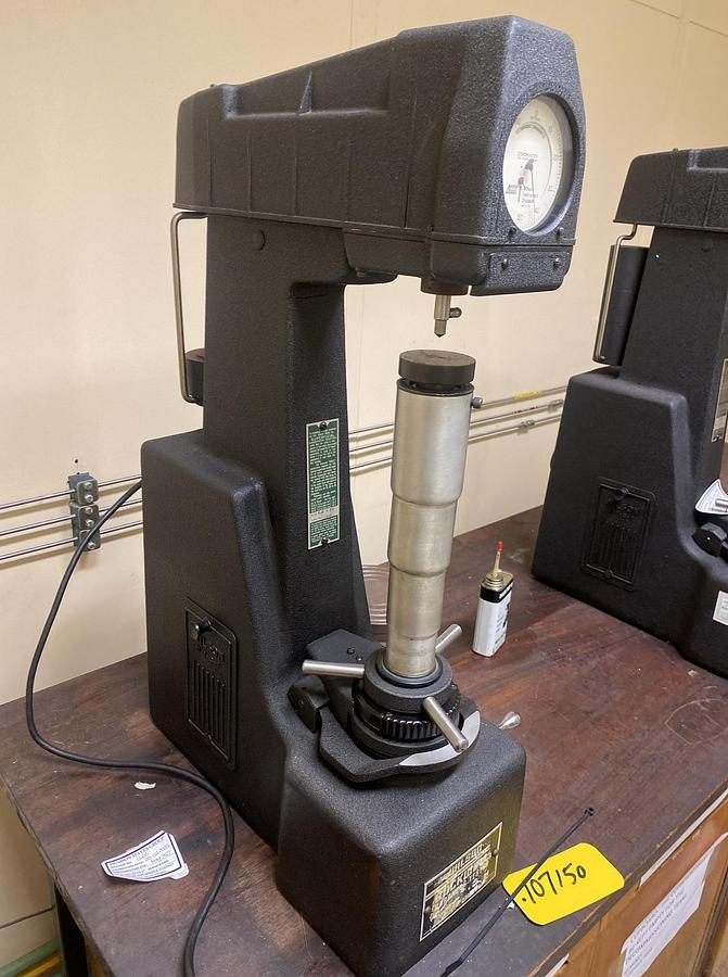 Used ROCKWELL 4JS a RB Hardness Tester