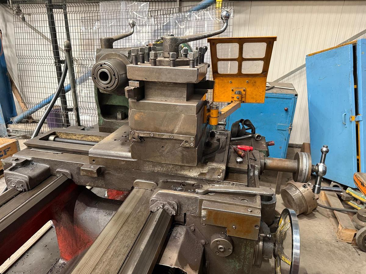 Used Mostana 1M65 x 5000mm Centre Lathe