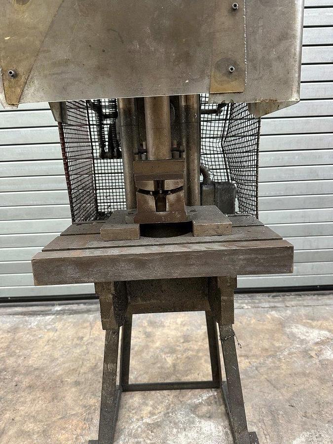 Used Hare 5BS Hydraulic Press