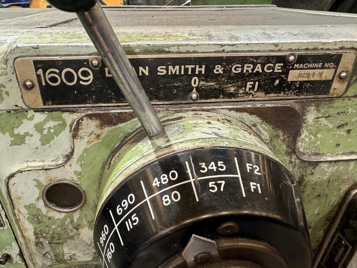 Used DSG Type 1609 x 60 Centre Lathe