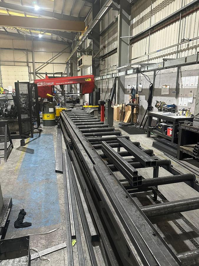 Used Bomar 820.450 DGS Semi-auto Bandsaw