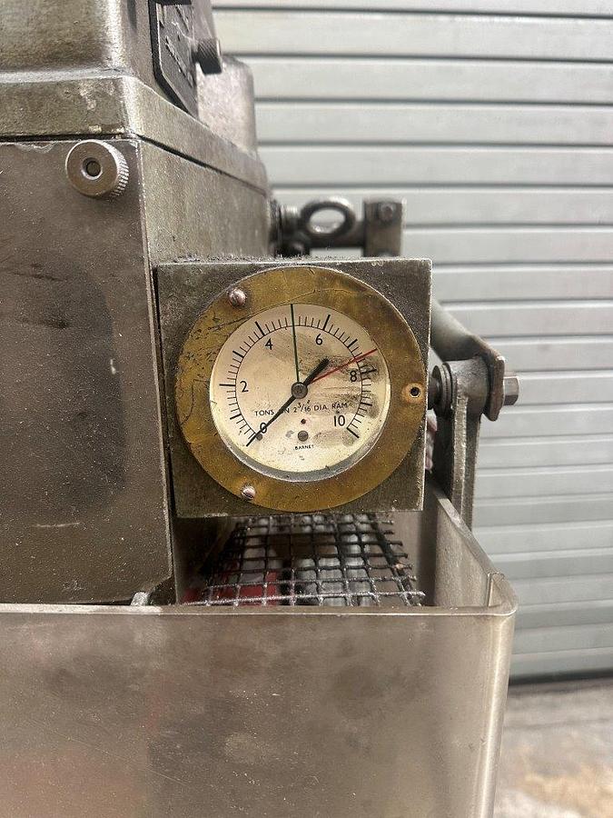 Used Hare 5BS Hydraulic Press