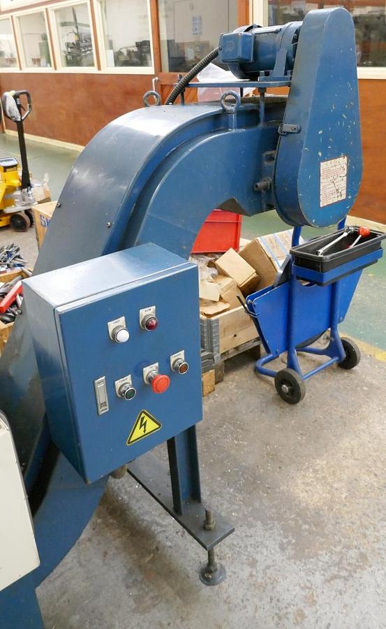 Used Daewoo Puma 12S-3A CNC Turning Centre with C-Axis & Live Tooling (1996)