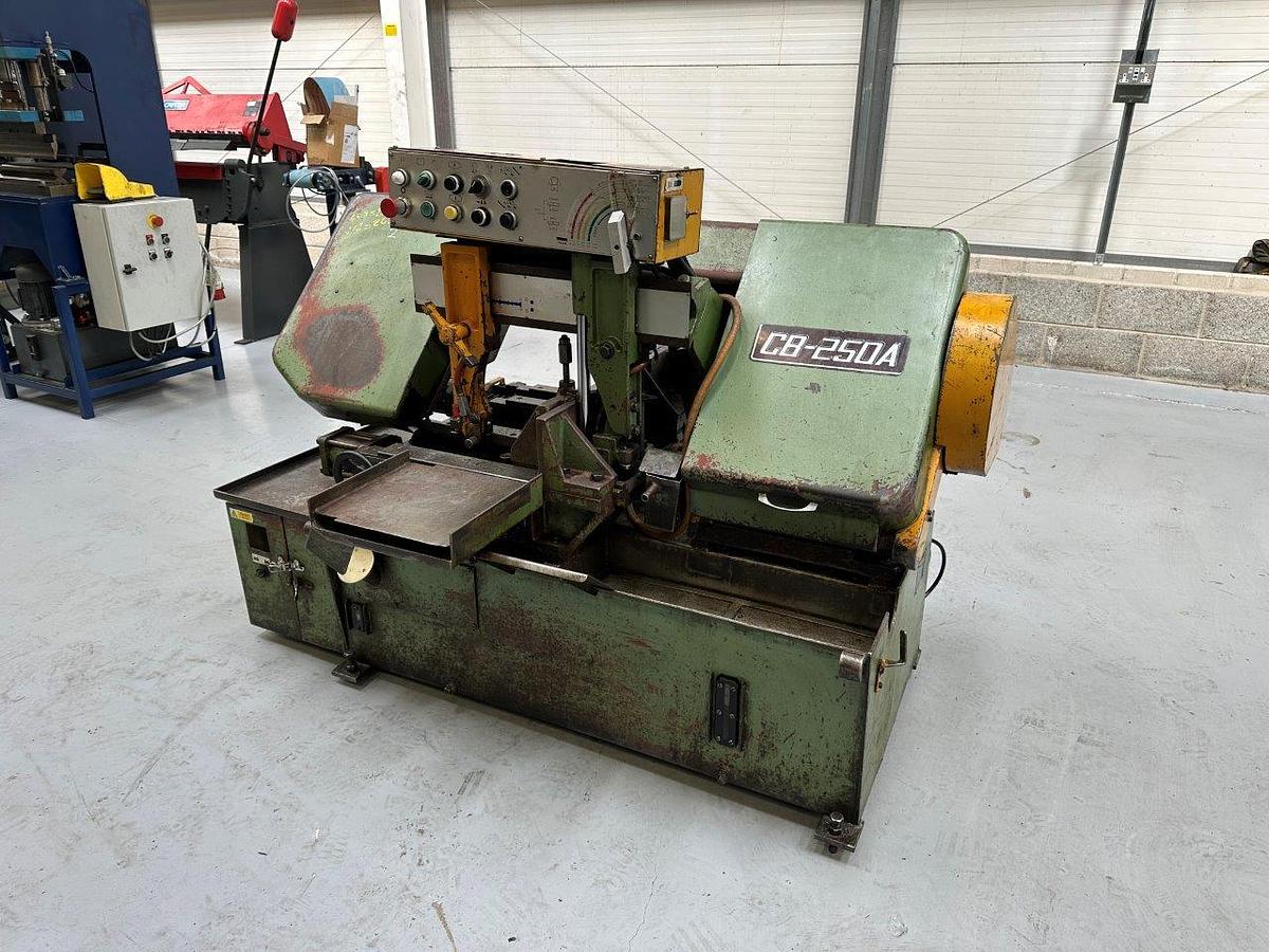 Used Addison CB-250A Automatic Bandsaw