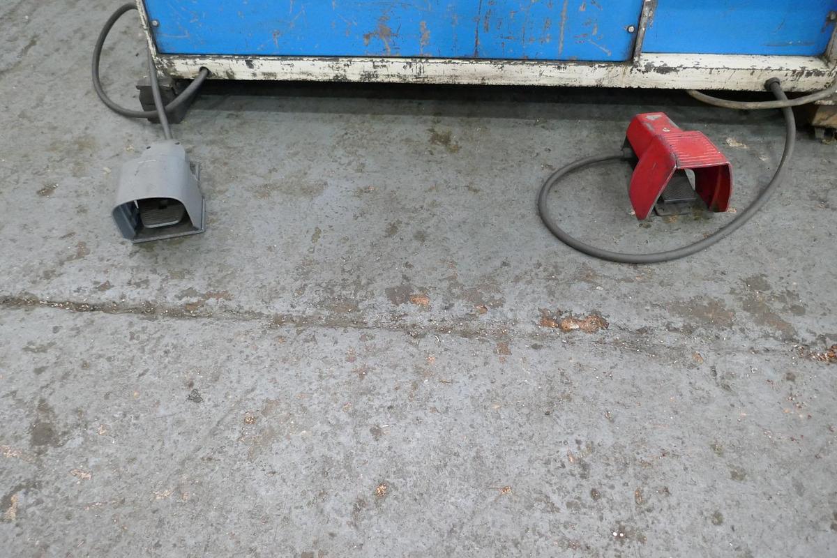 Used Kingsland 55XS Hydraulic Steelworker