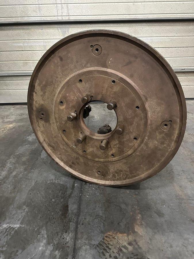 Used 30″ Pratt 4 Jaw Chuck