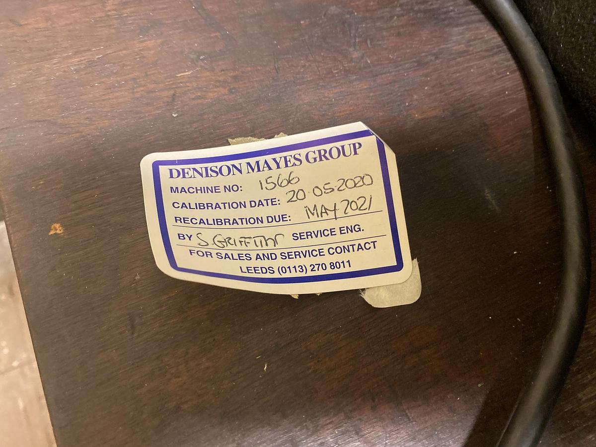 Used ROCKWELL 4JS a RB Hardness Tester