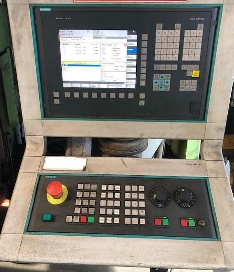 Used Titan Umaro CNC VTL Model SC33 3000mm