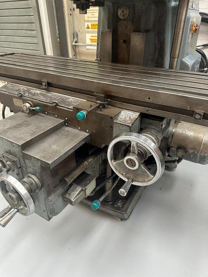 Used Cincinnati Model 310-16 EDO Vertical Mill