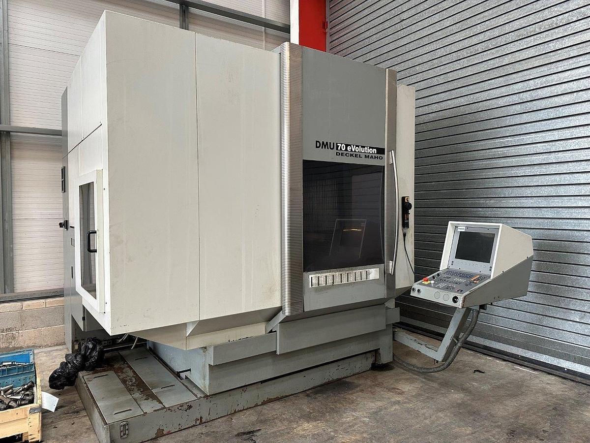 Used DMU 70 Evolution 5 Axis Machining Centre (2001)