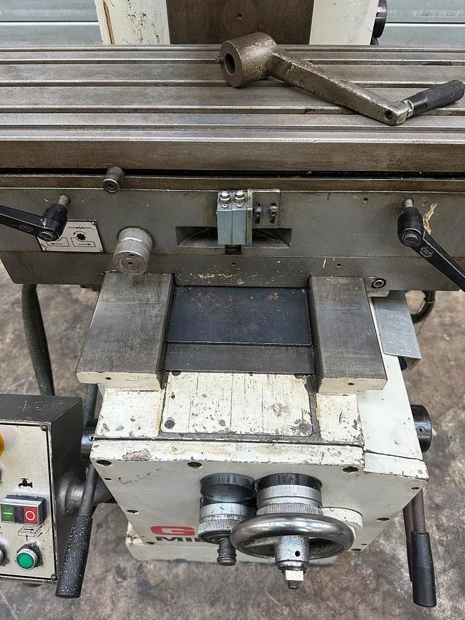Used Gate Milko 35R Universal Milling Machine