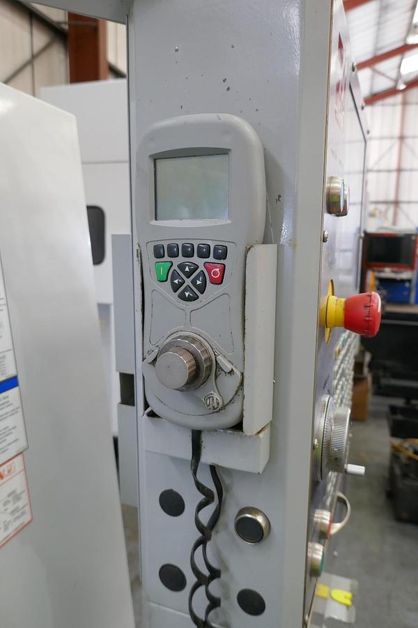 Used Haas VF-2DCE Vertical Machining Centre