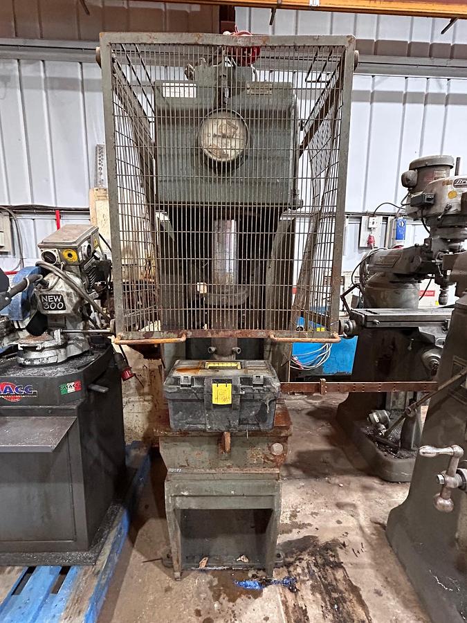 Used Mills 30ton Hydraulic Press