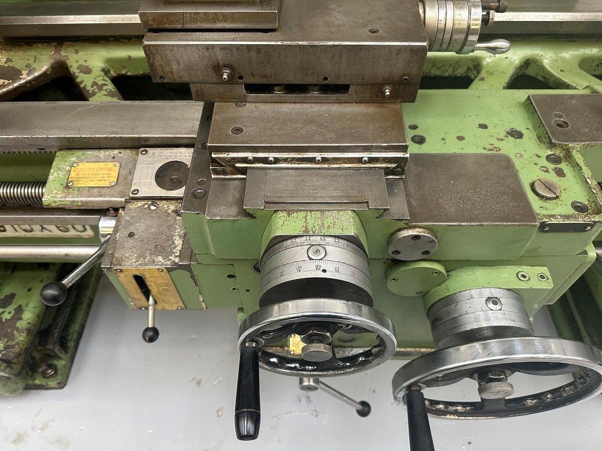 Used DSG 1910 x 60 Centre Lathe (R1998)