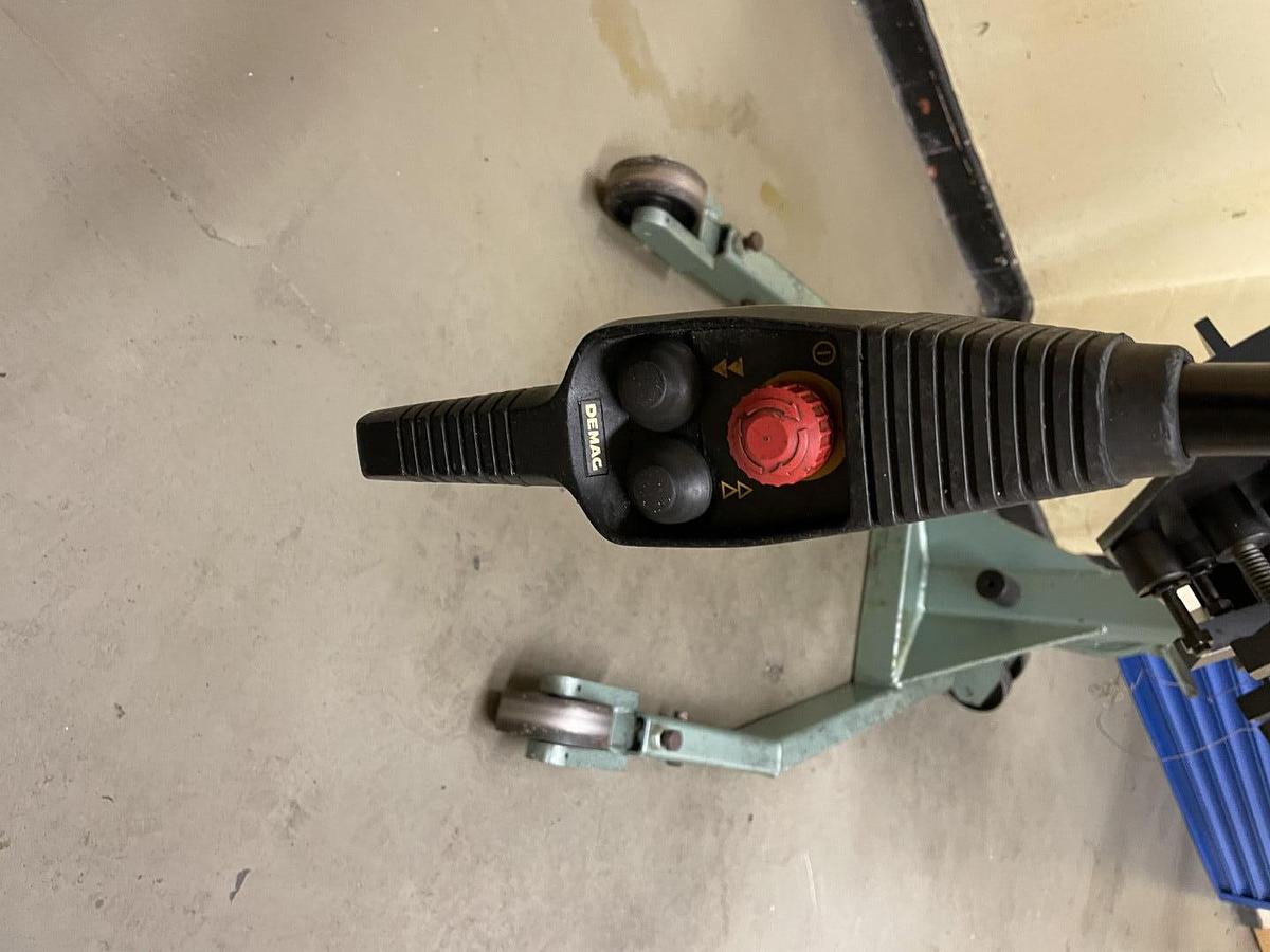 Used Demag Electric Hoist 500kgs