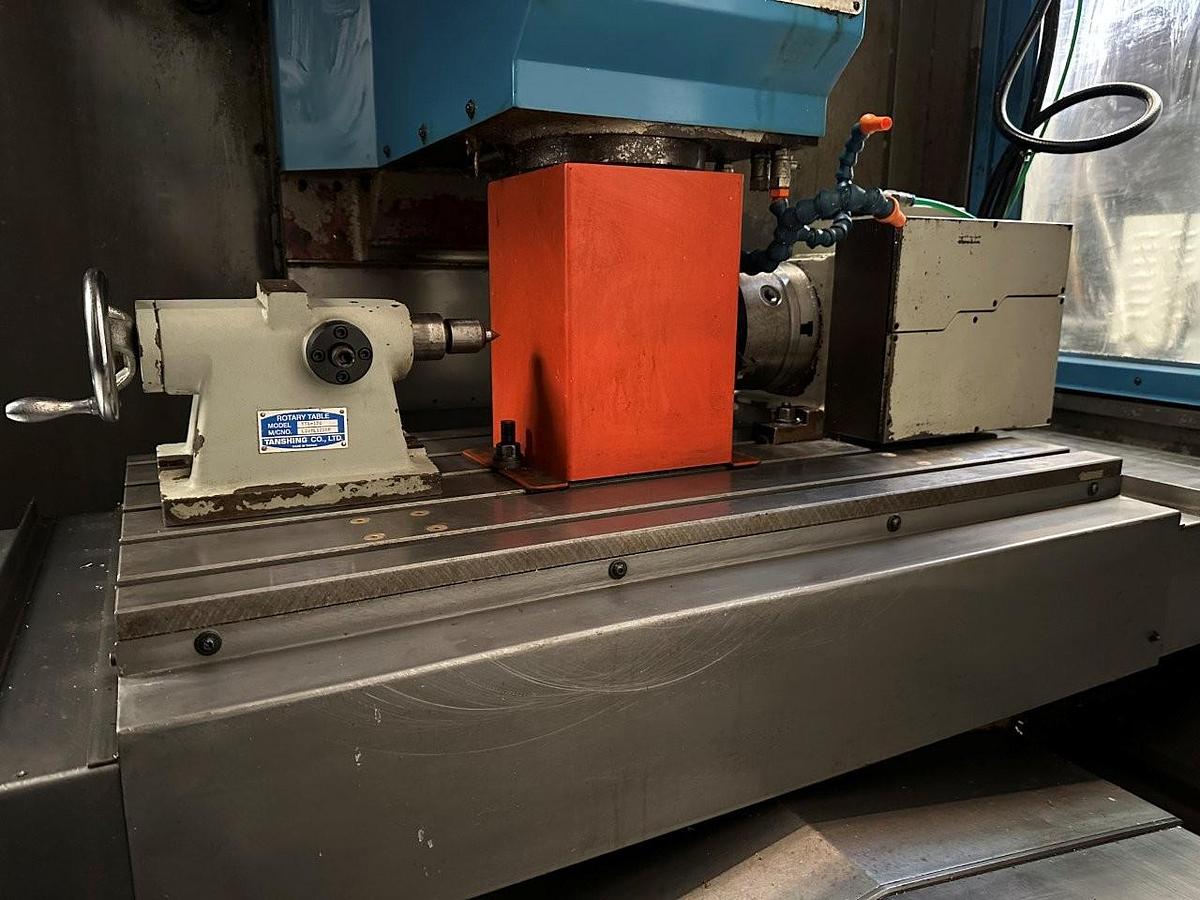 Used Dugard Eagle 850 CNC Vertical Machining Centre