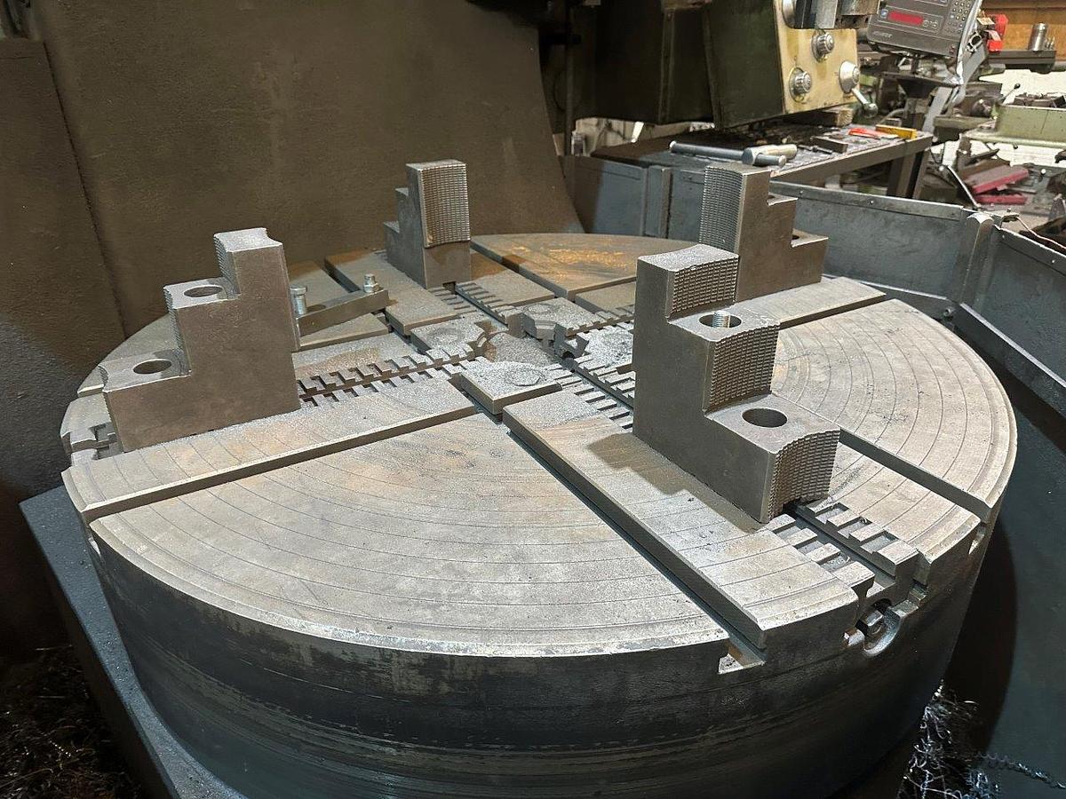 Used Webster & Bennett 48″ EV Type Vertical Borer