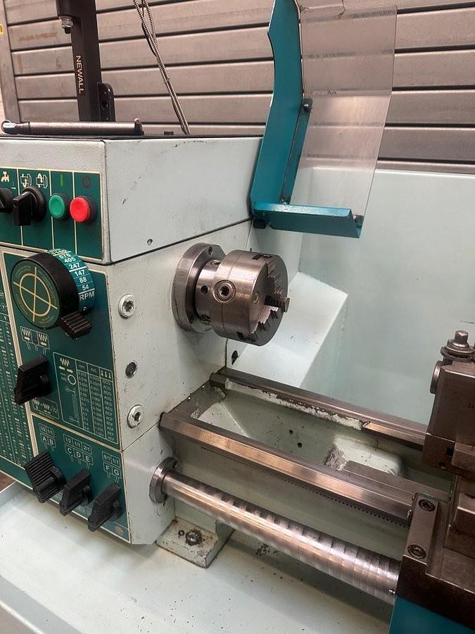 Used Boxford 330TR Straight Bed Centre Lathe