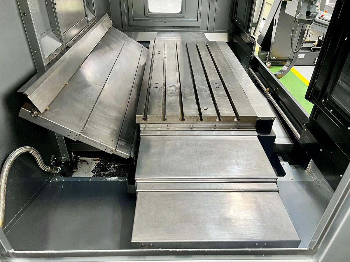 Used Hurco VMX50i (2014) 3-Axis Vertical Machining Centre