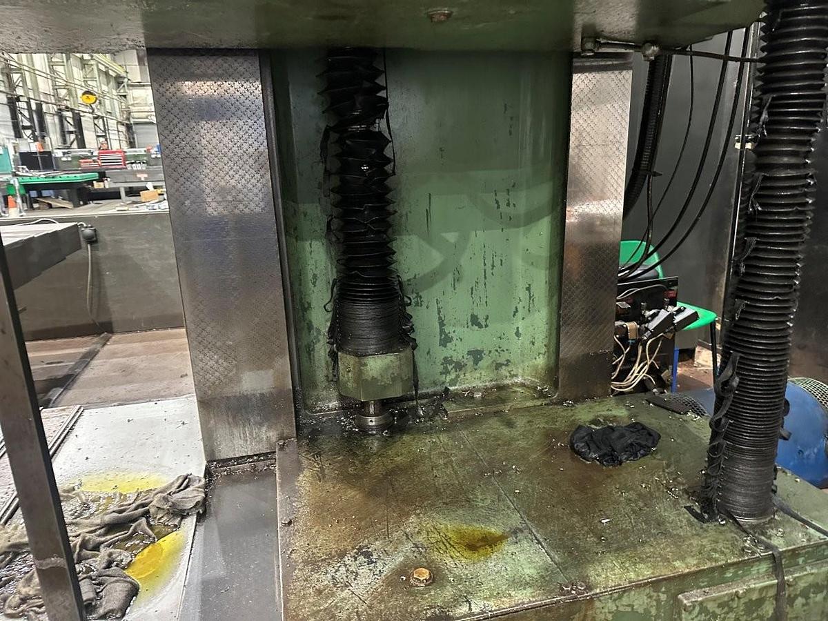 Used Kearns Richards SF 125 Horizontal Borer