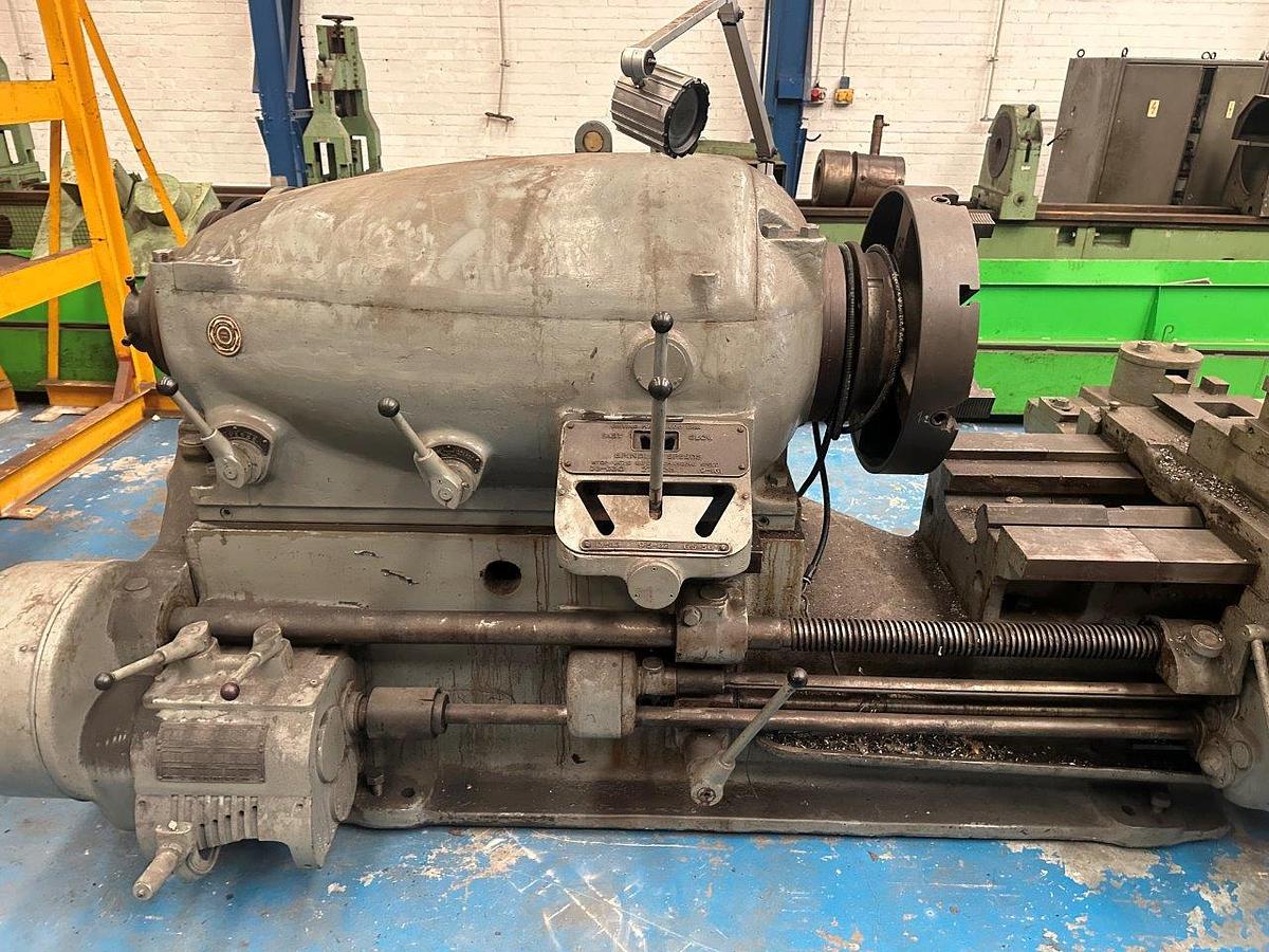 Used Lang 28″ x 200″ Gap bed Centre Lathe