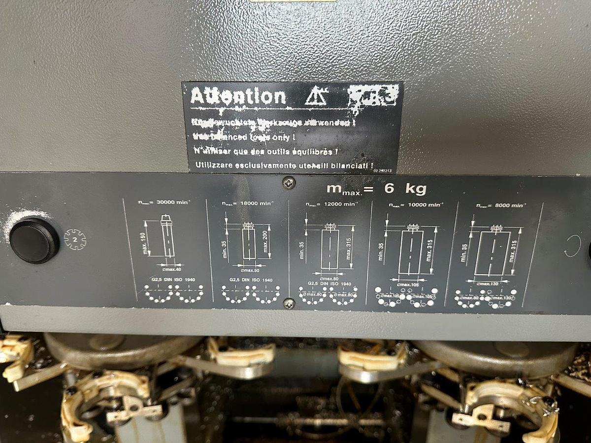 Used DMU 70 Evolution 5 Axis Machining Centre (2001)